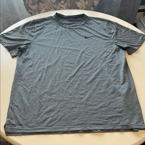 Nike Gray Short Sleeve Tee